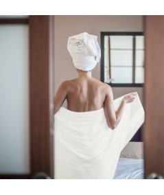 2 - Asciugamano / telo doccia in Spugna di Cotone 100% a tinta unita